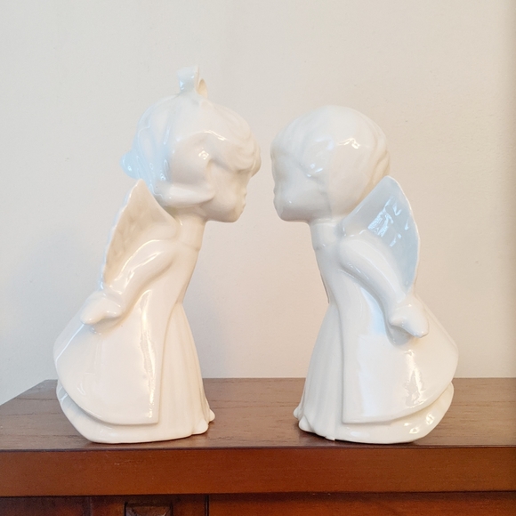 Holiday Vintage Cream Color Ceramic Kissing Angels Poshmark